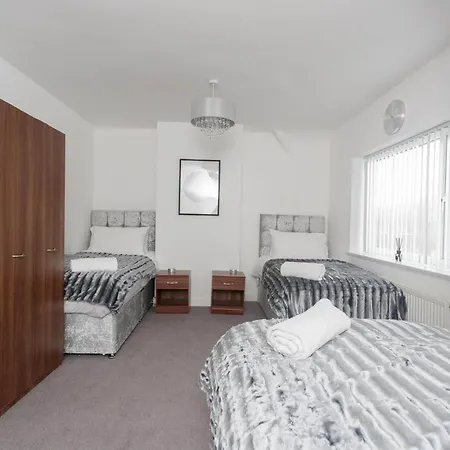 Beech House Leeds * Leeds (West Yorkshire)